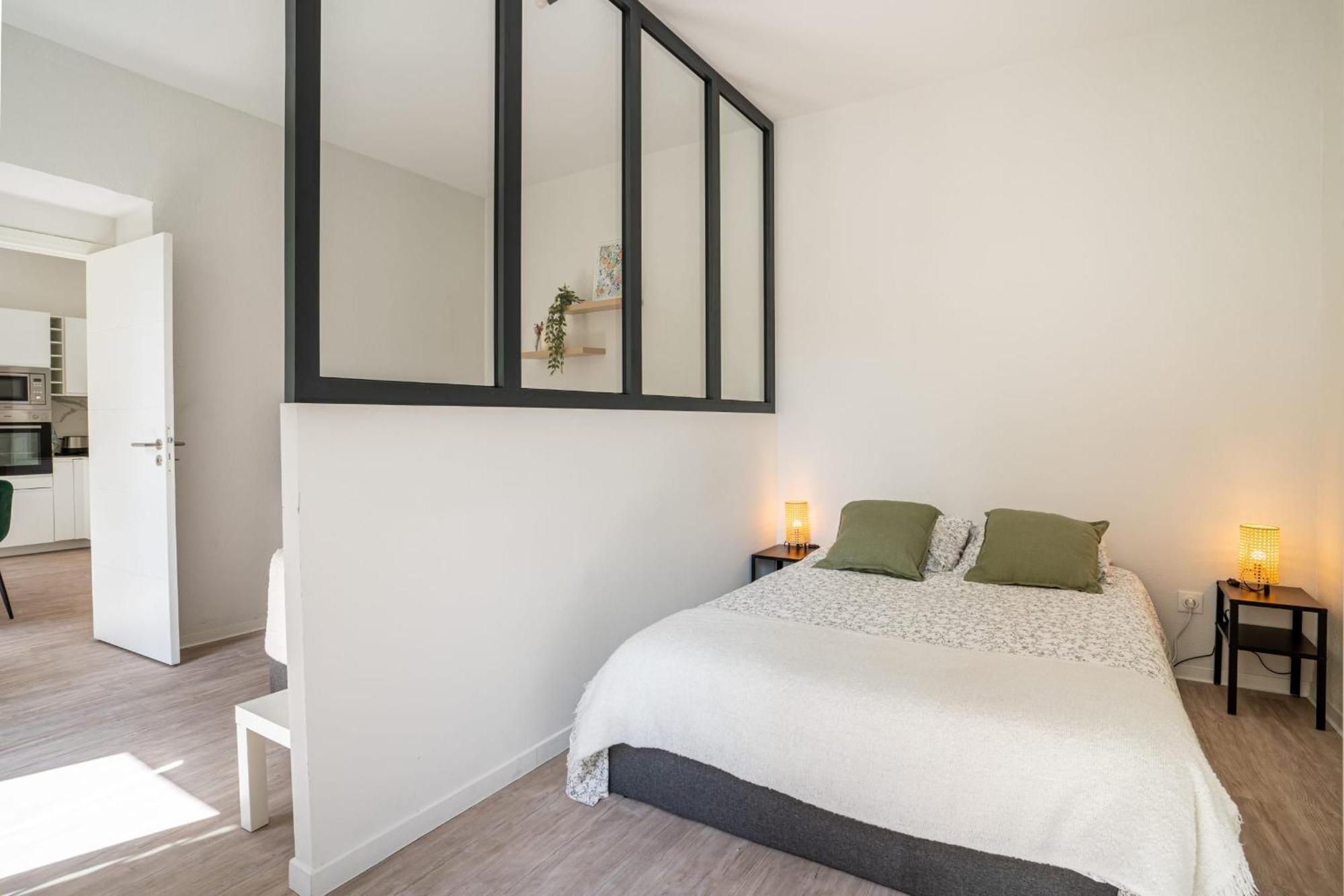 06bz - Modern In The Heart Of The Port Appartement *