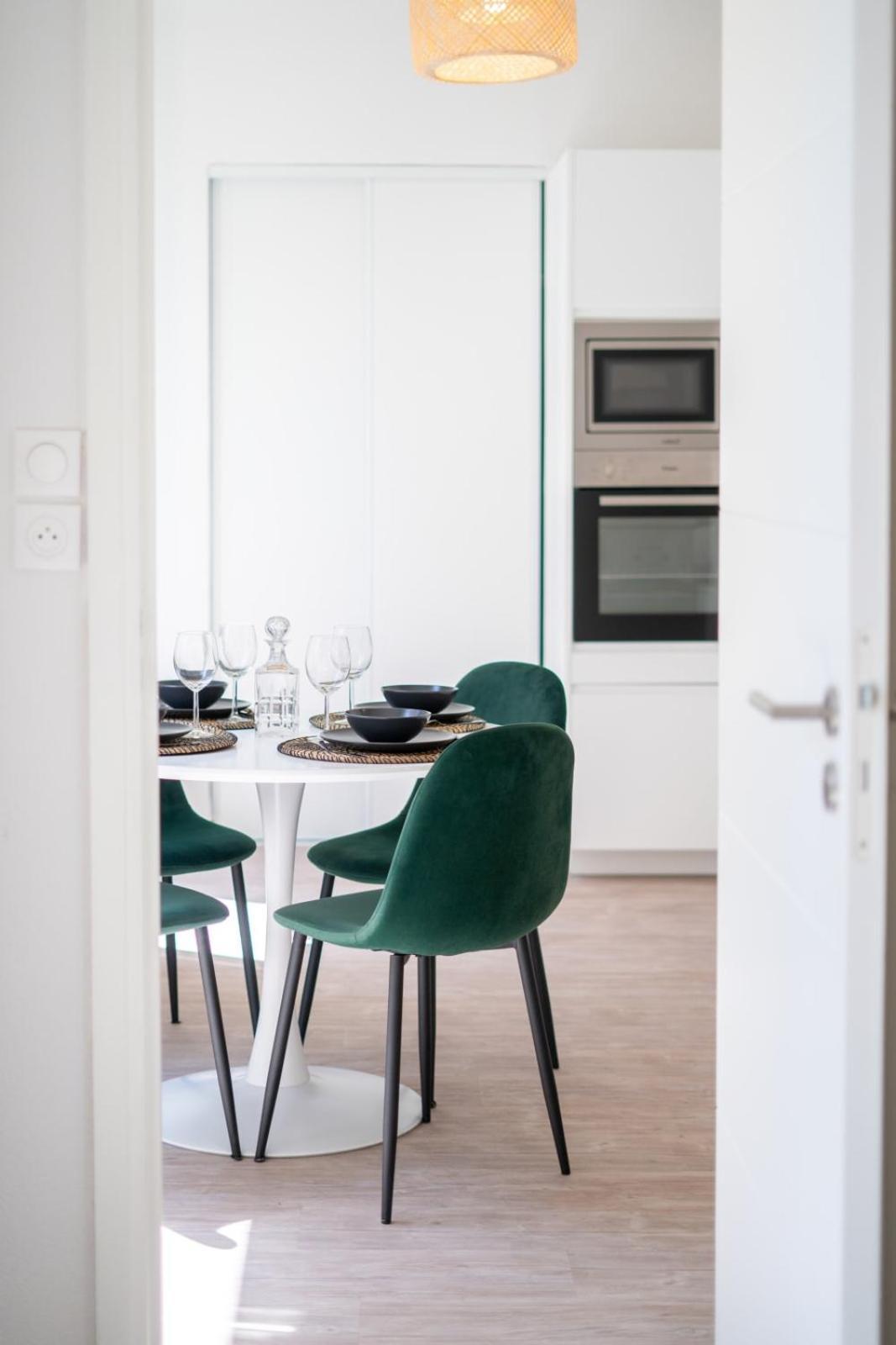 06bz - Modern In The Heart Of The Port Appartement
